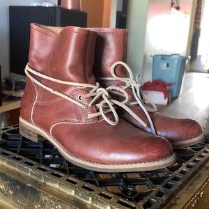 Women’s Timberland boot - great condition!